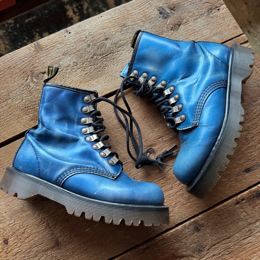 Dr. Martens 8217/34 VTG Made in England Cobalt Blue Boots - Picture 14 of 15